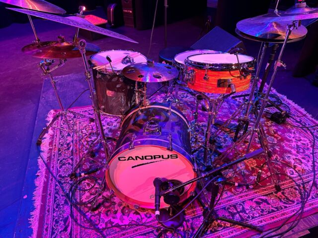 Birch Drum Set - Canopus Drums