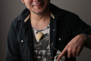村下仁