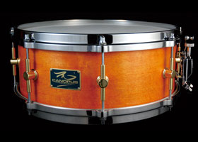 <img src="https://canopusdrums.com/jp/wp/wp-content/uploads/2015/03/turquoise_s.jpg" alt="オイルフィニッシュ カラーリニューアル" width="280" height="200" class="alignnone size-full wp-image-7437" />