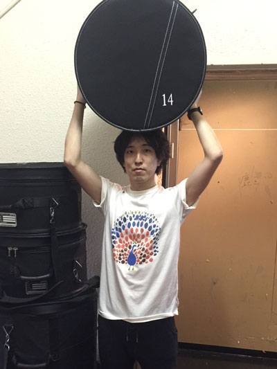 かみむー氏
