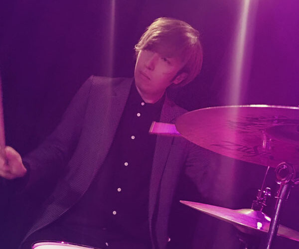 西佑太