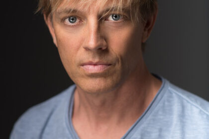 Shane Gaalaas(シェーン・ガラース)