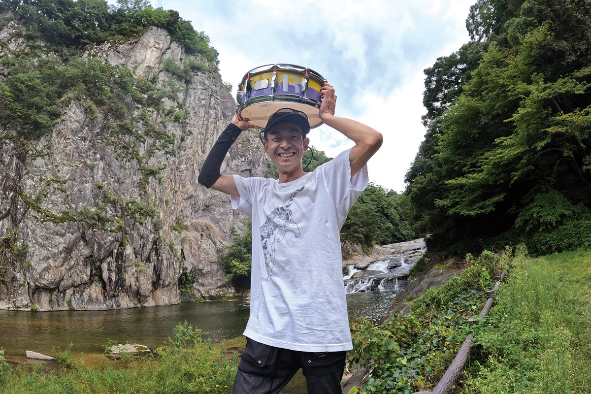 刄田綴色